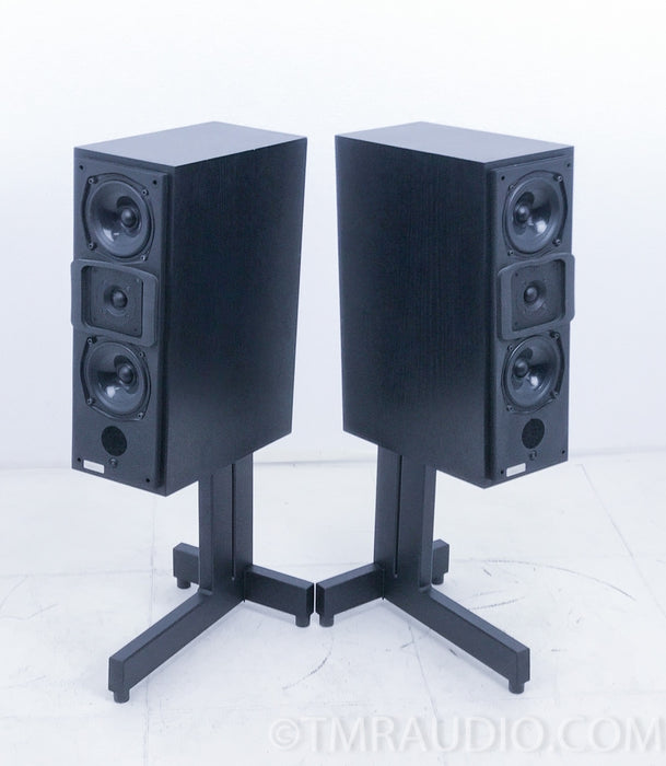 Meridian M 20 Active Speakers
