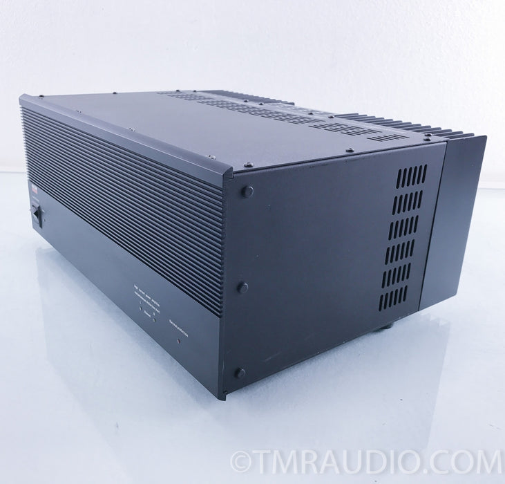 Adcom GFA-555 II Power Amplifier