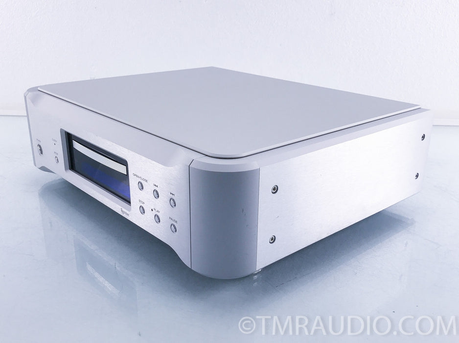 Esoteric K-07 SACD / CD Player / DAC