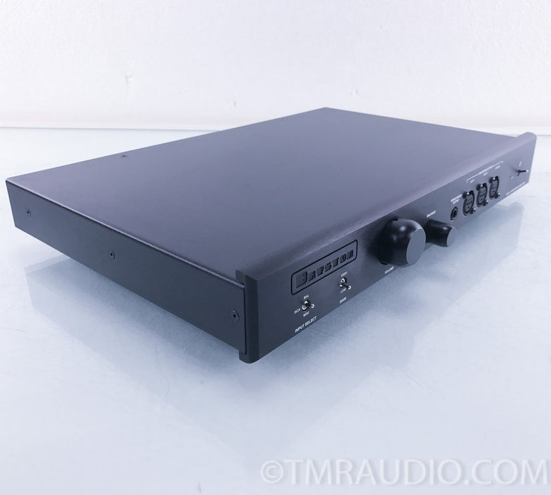 Bryston BHA-1 Headphone Amplifier