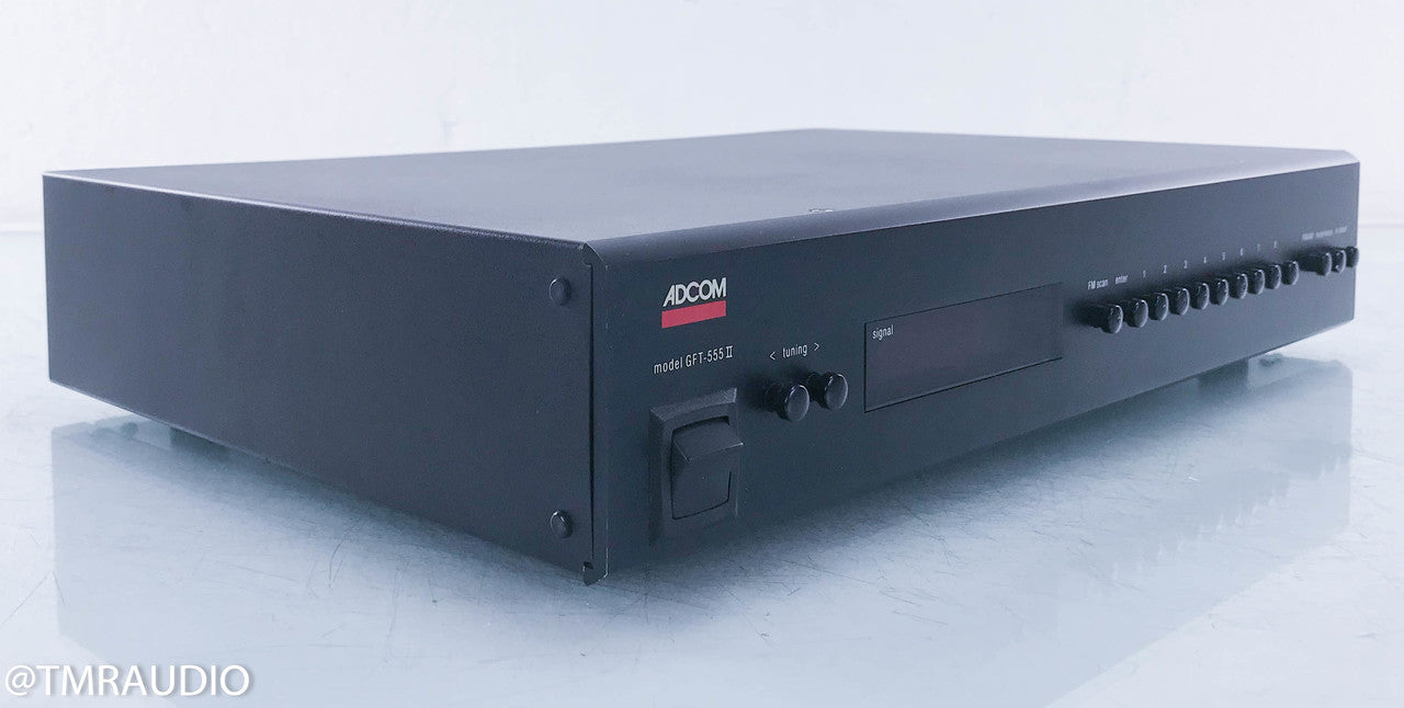 Adcom GFT-555 II AM / FM Tuner