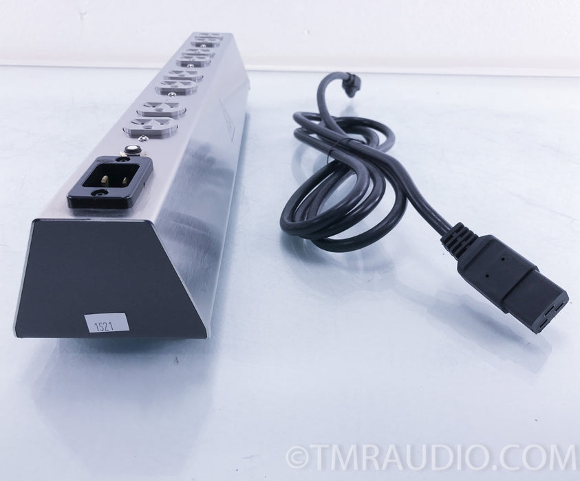 Shunyata Research Venom PS8 Power Distribution Strip