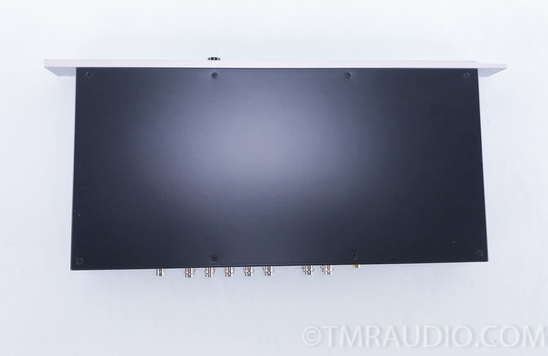 Antelope Audio Isochrone 10MX Atomic Master Clock