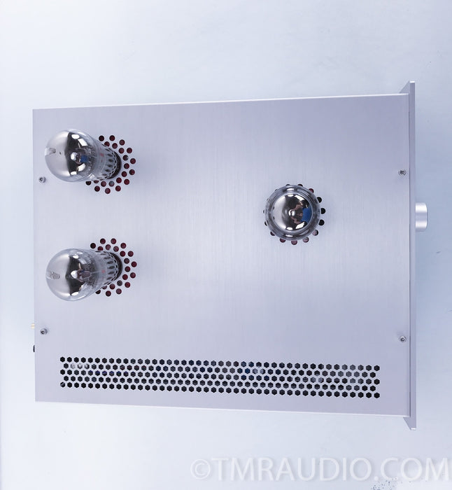 LampizatOr Big 7 Tube DSD DAC