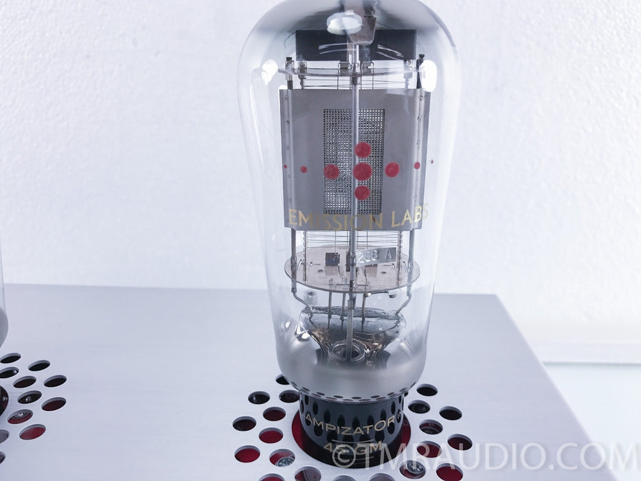 LampizatOr Big 7 Tube DSD DAC