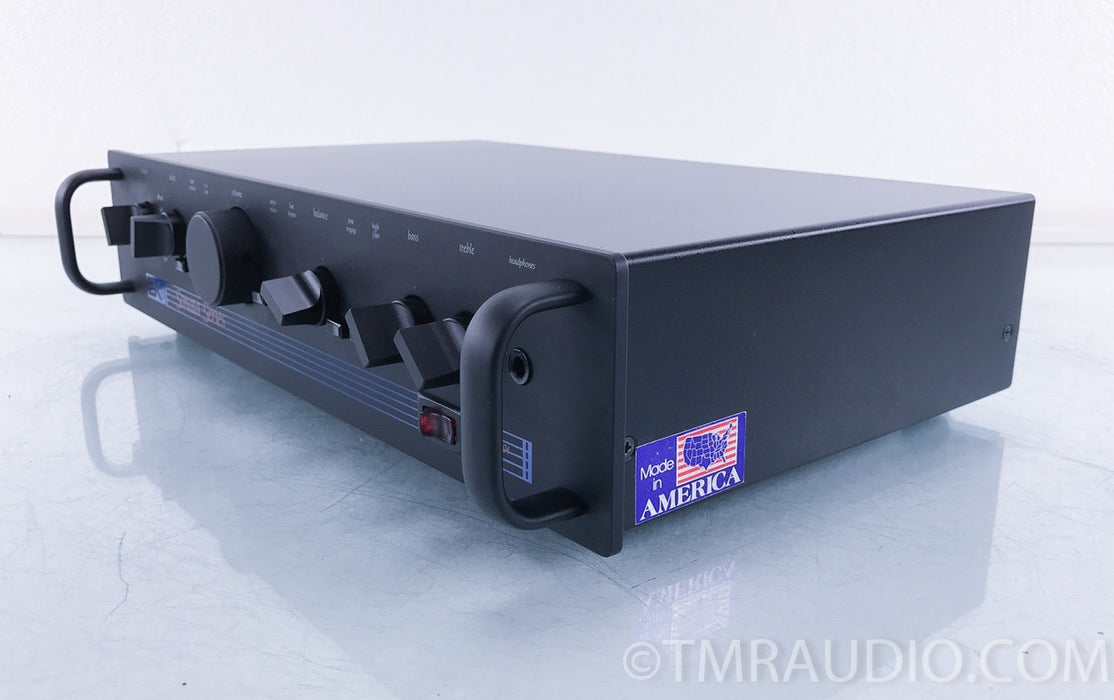 B&K MC101 Stereo Preamplifier w/ Phono