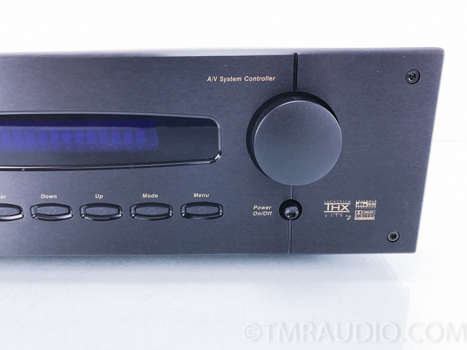 B&K Reference 50 Surround Sound Preamplifier / Processor