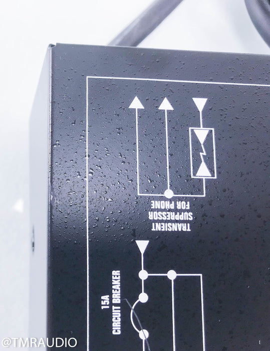 Monster Power HTS 3600 MkII Power Conditioner