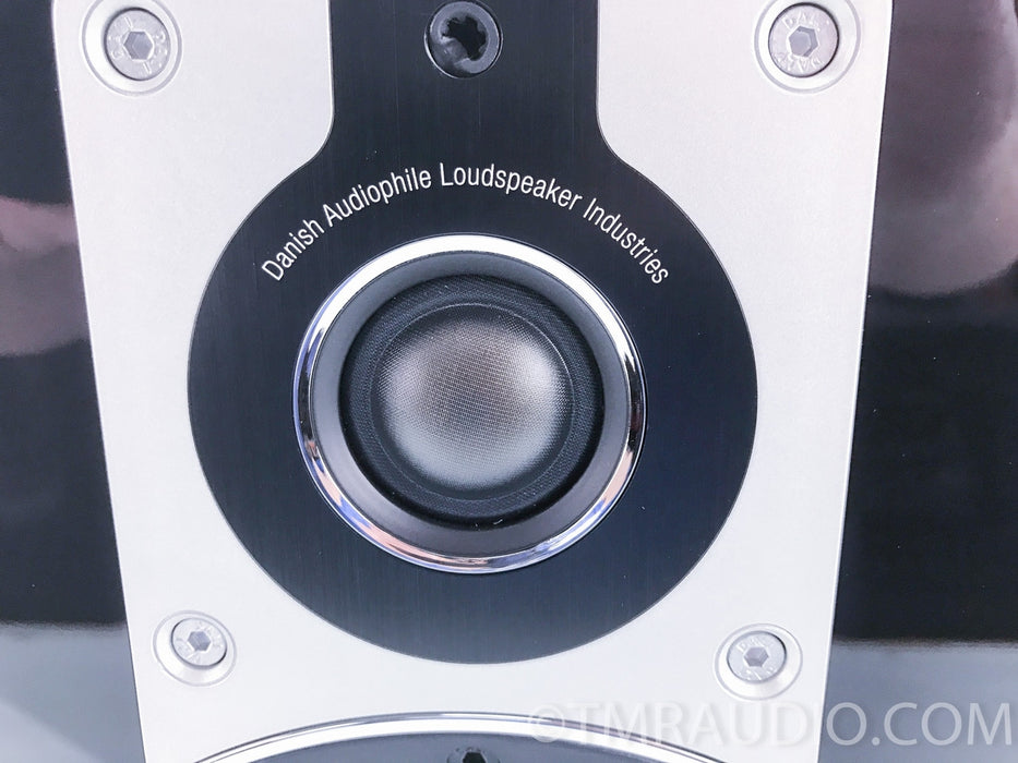 Dali Opticon 2 Bookshelf Speakers