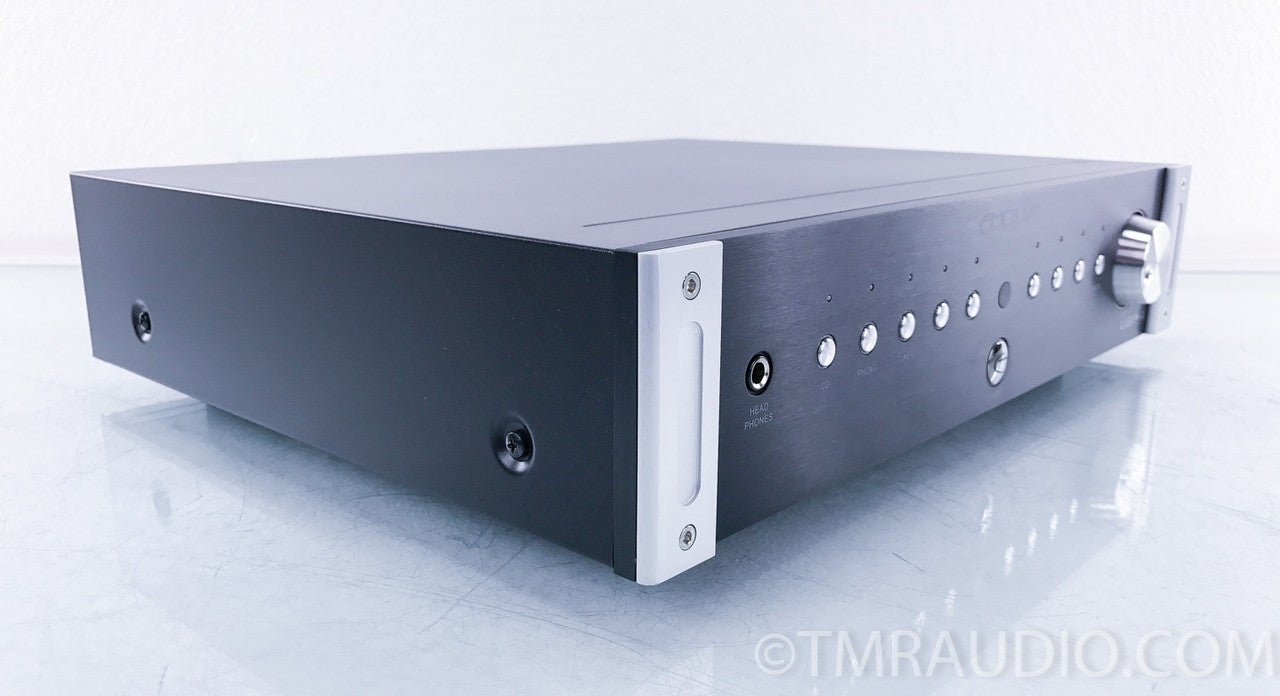 Emotiva USP-1 Stereo Preamplifier