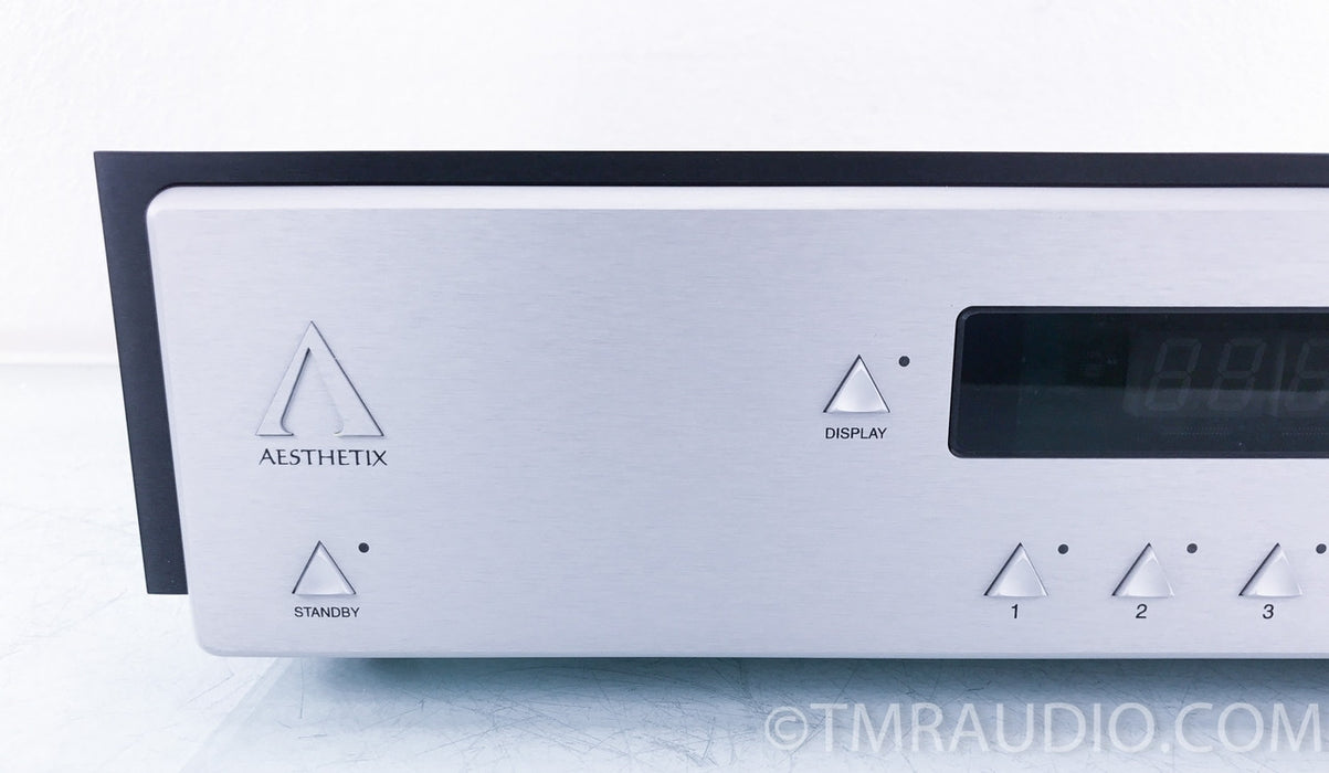 Aesthetix Saturn Calypso Tube Linestage Stereo Preamplifier