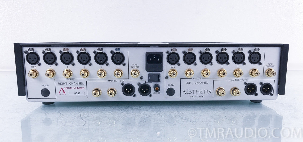 Aesthetix Saturn Calypso Tube Linestage Stereo Preamplifier