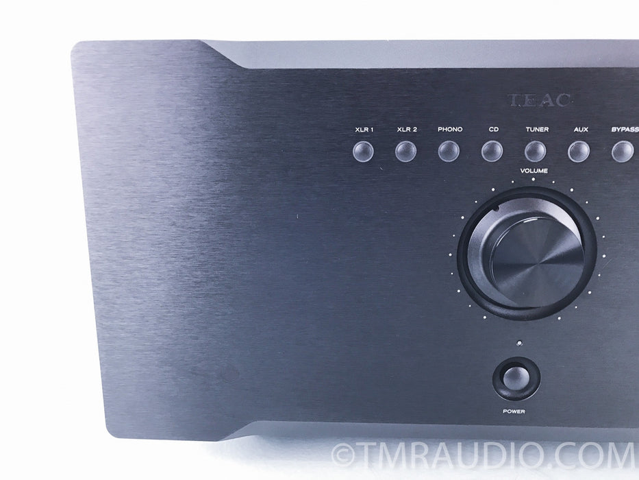 Teac Distinction AI 3000 Stereo Integrated Amplifier
