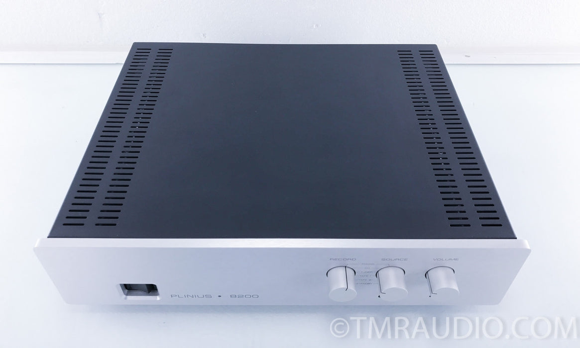 Plinius 8200 Stereo Integrated amplifier