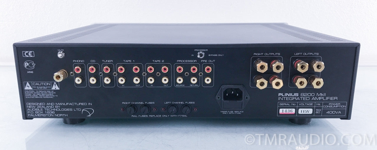 Plinius 8200 Stereo Integrated amplifier