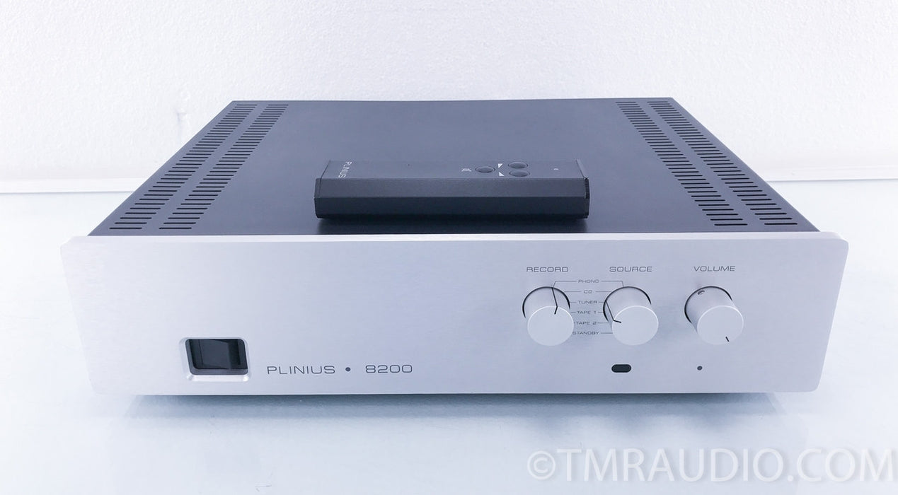 Plinius 8200 Stereo Integrated amplifier