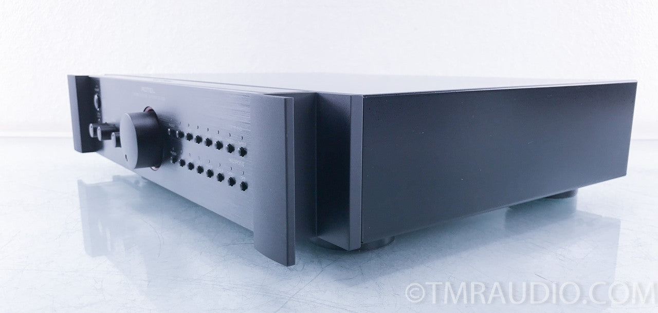 Rotel RC-1082 Stereo Preamplifier