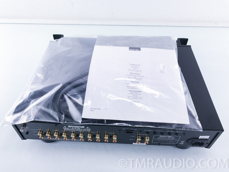 Rotel RC-1082 Stereo Preamplifier