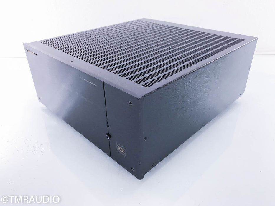B&K Reference 7270 Series II 7 Channel Power Amplifier