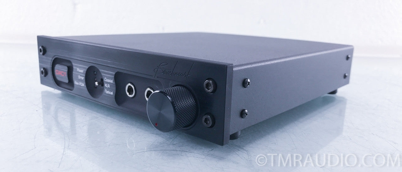 Benchmark DAC1 DAC