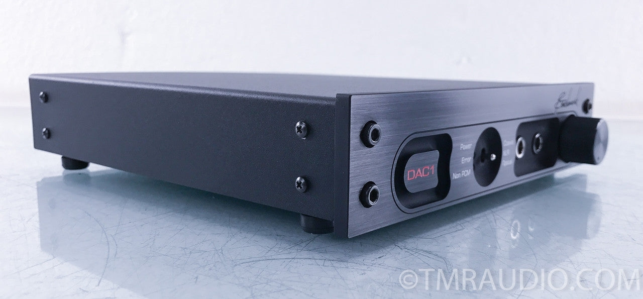 Benchmark DAC1 DAC