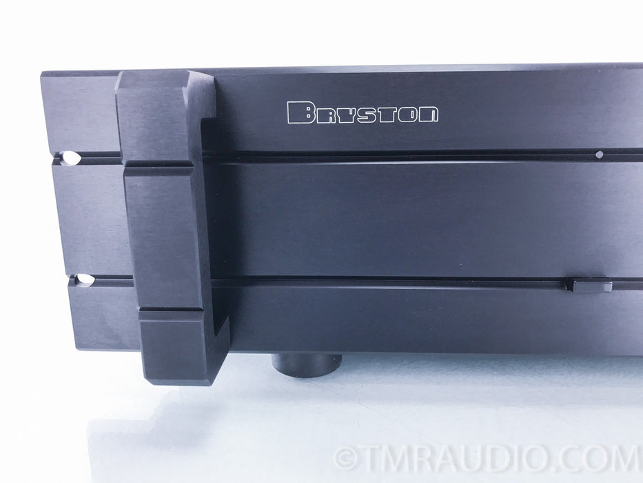 Bryston 7B ST Monoblock Amplifier: Single