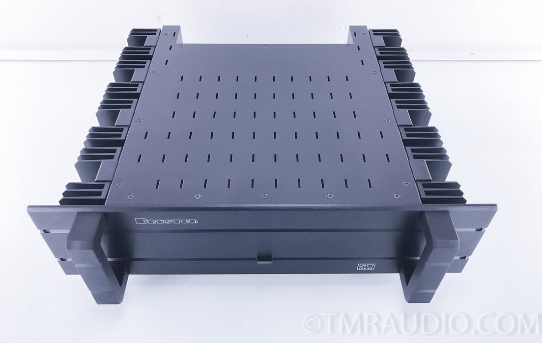 Bryston 7B ST Monoblock Amplifier: Single