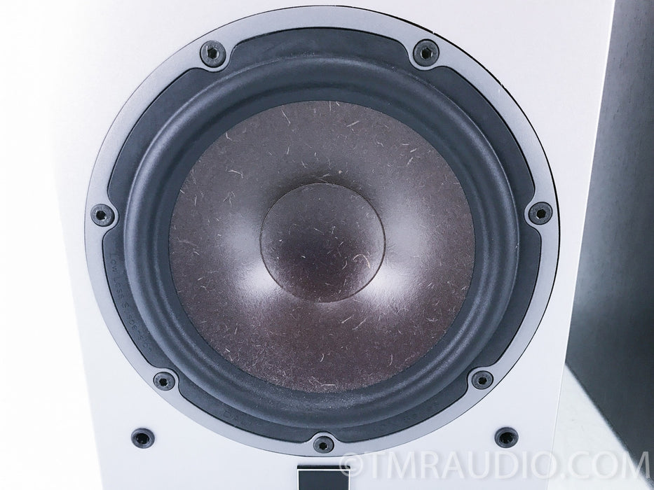 Dali Ikon 2 Bookshelf Speakers