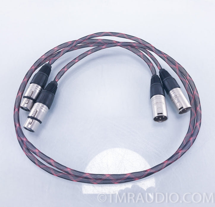 Black Mountain Cable Pinnacle Silver 1M interconnects