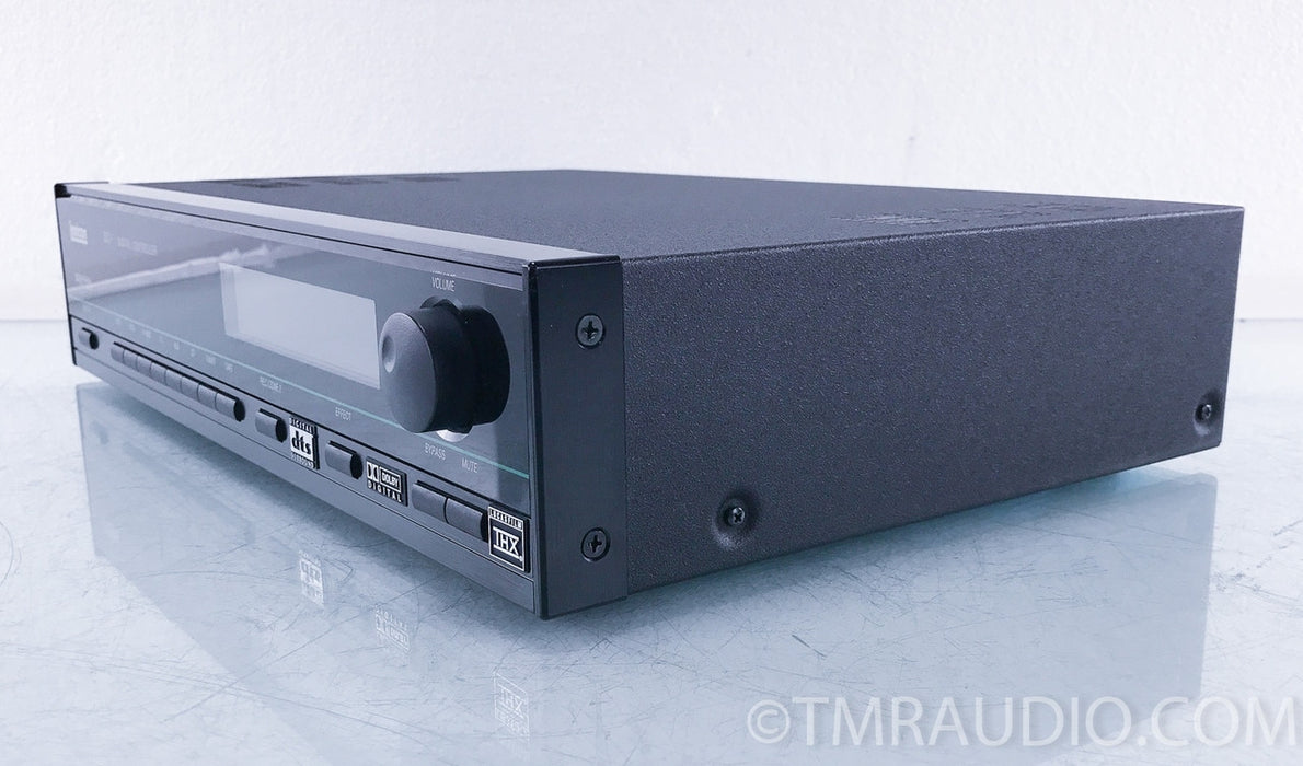 Lexicon DC-1 7.1 Channel Surround Processor / Preamplifier