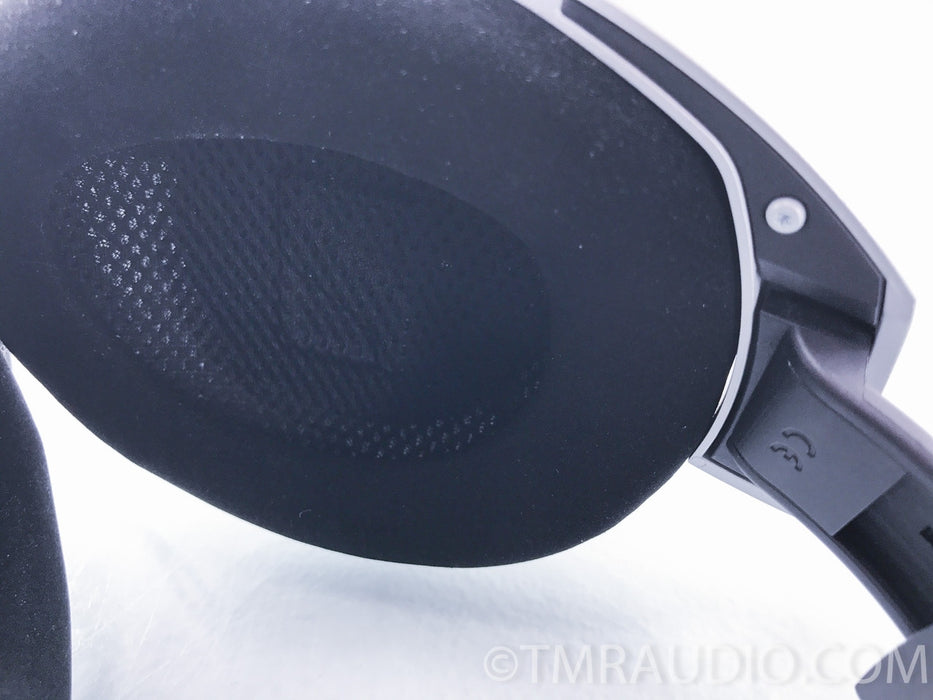Sennheiser HD 800 Dynamic Open-Back Stereo Headphones