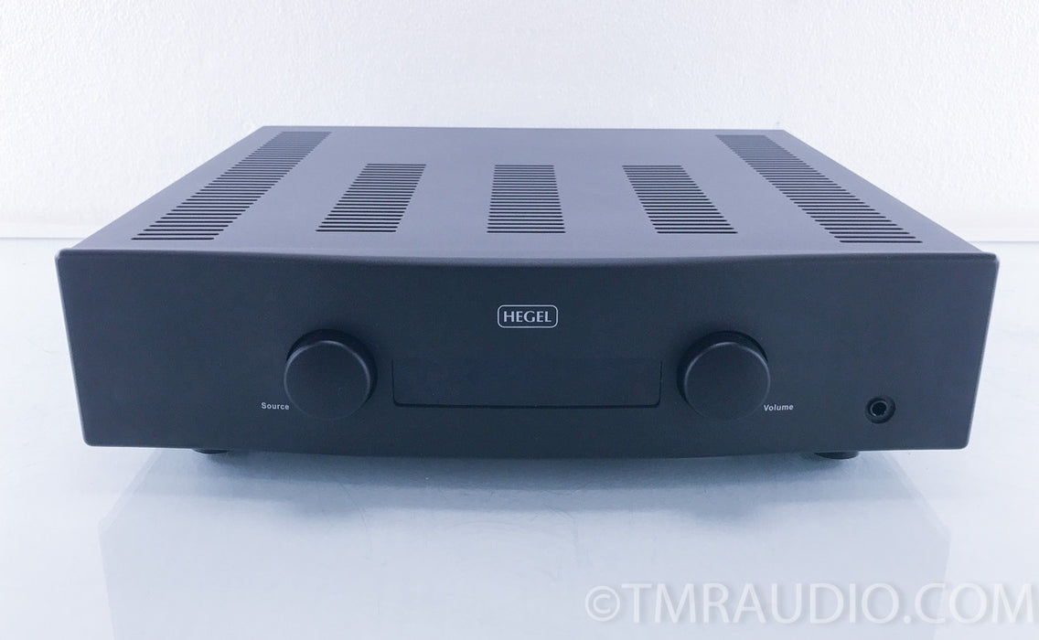 Hegel H160 Stereo Integrated Amplifier (less than 30 hours use)