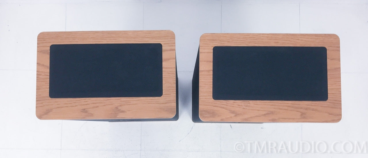 Vandersteen Audio 2C Loudspeakers w/ Stands
