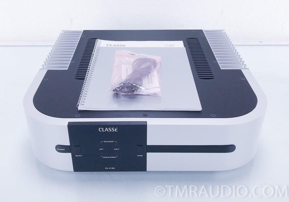 Class CA-2100 Stereo Power Amplifier
