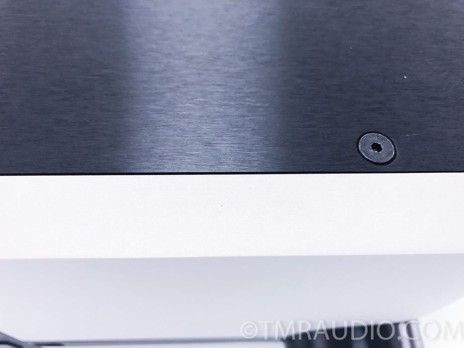 Classe SSP-800 Preamplifier