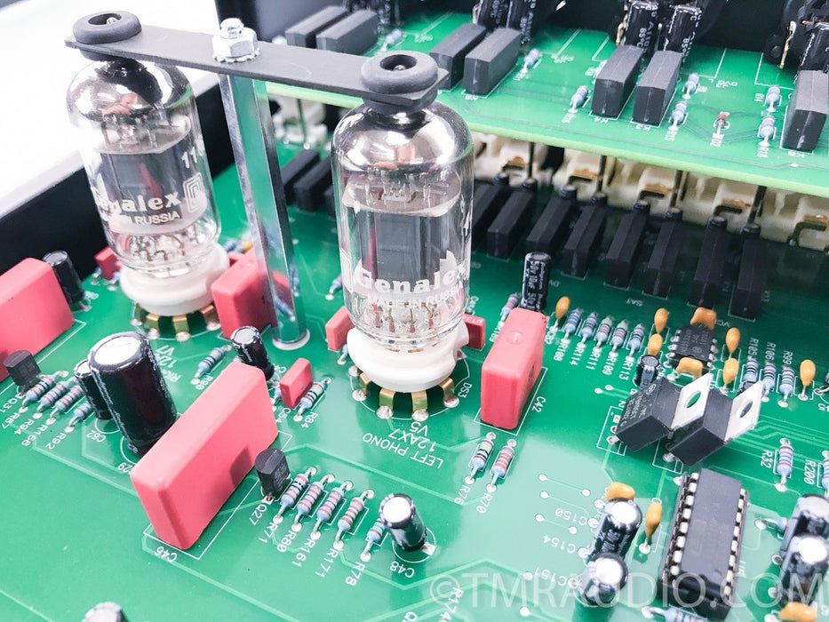 McIntosh C220 Stereo Tube Preamplifier