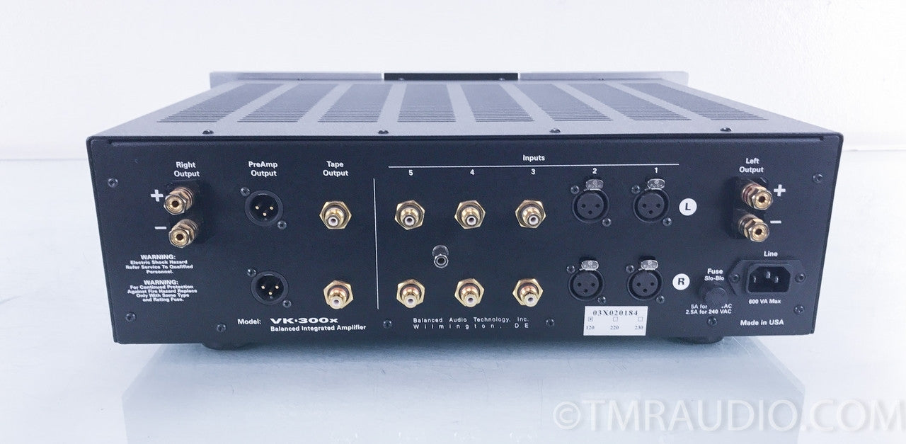 Balanced Audio Technology BAT VK-300XSE Integrated Amplifier w/ Phono & Remote