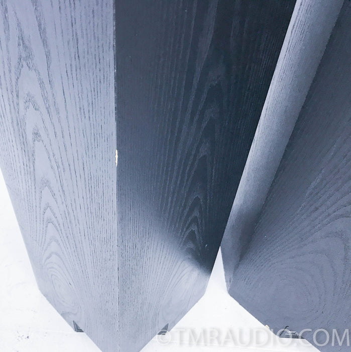 B&W DM 3000 Floorstanding Speakers
