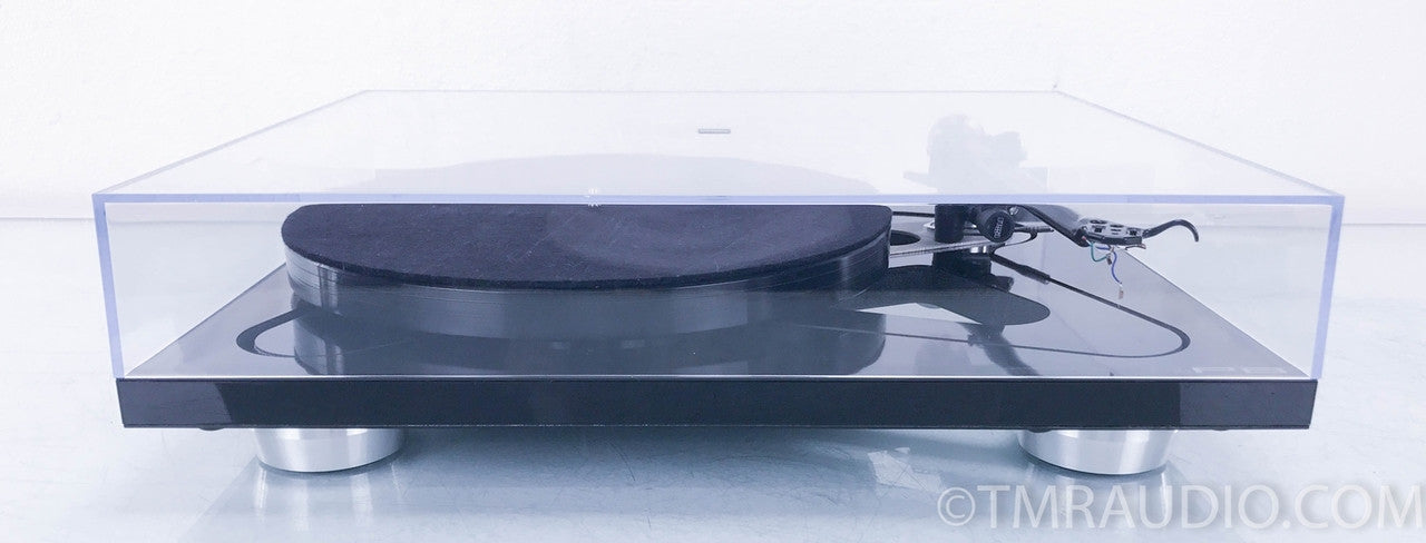 Rega RP8 Turntable