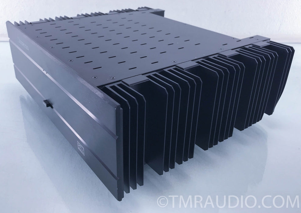 Bryston 4B-ST Stereo / Mono Power Amplifier