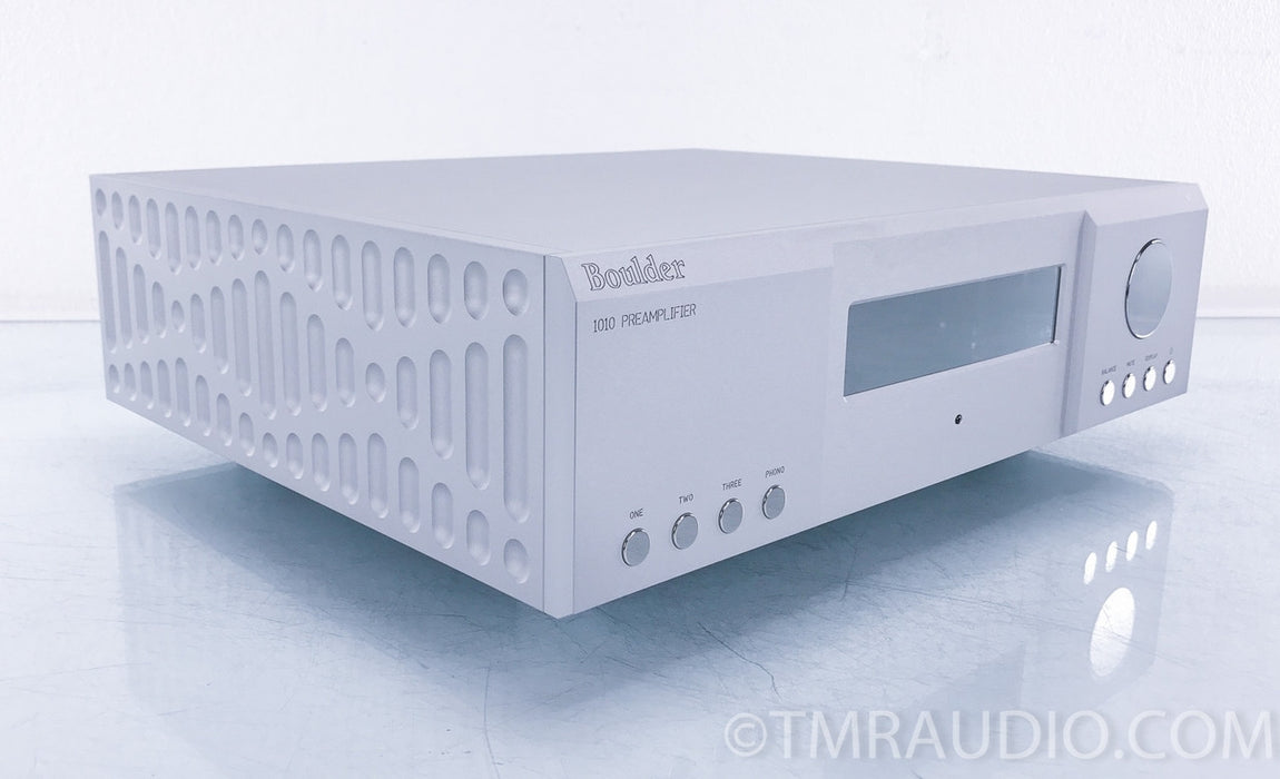 Boulder 1010 Stereo Preamplifier