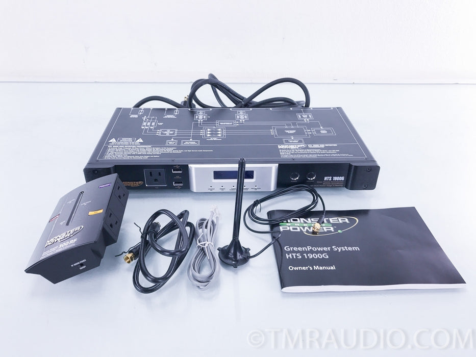 Monster Power HTS 1900G PowerCenter Power Conditioner