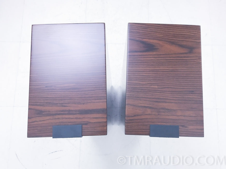 KEF R500 Floorstanding Speakers