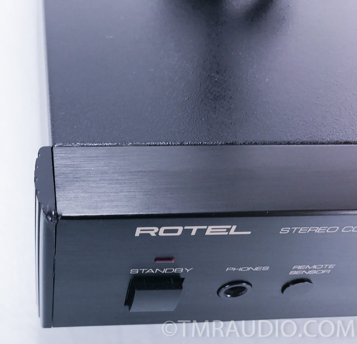 Rotel RC995 Stereo Preamplifier