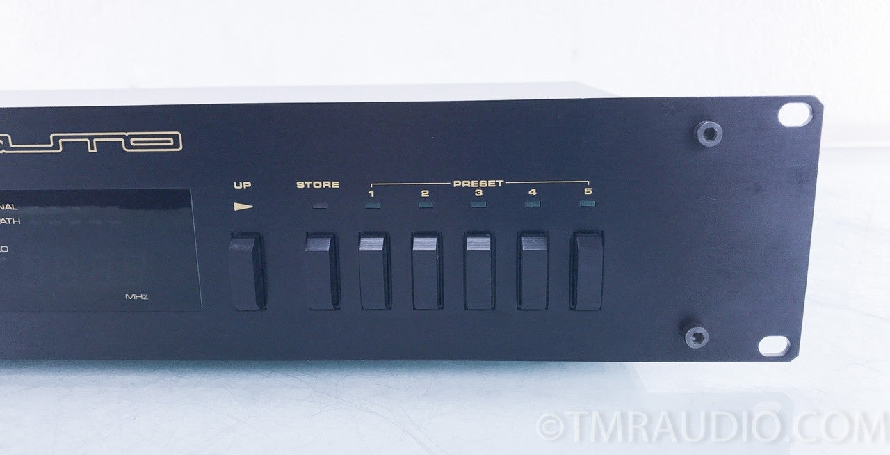 Sumo Charlie Vintage Stereo FM Tuner