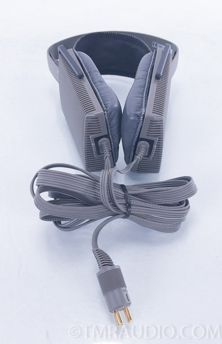 Stax SRS-3050 ll Series Electrostatic Earspeaker System