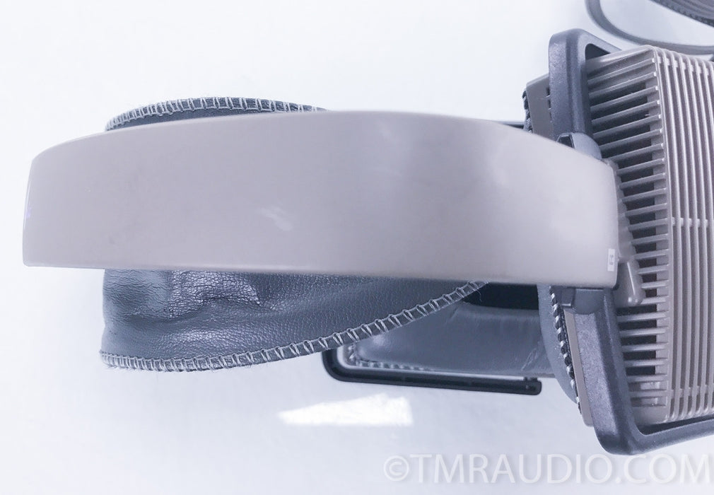 Stax SRS-3050 ll Series Electrostatic Earspeaker System