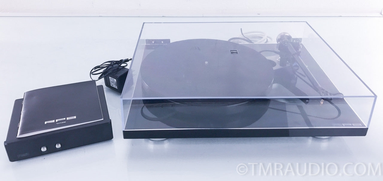 Rega RP8 Turntable