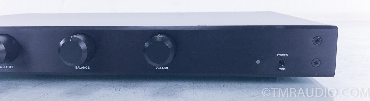 Product: Bryston B-60 Stereo Integrated Amplifier