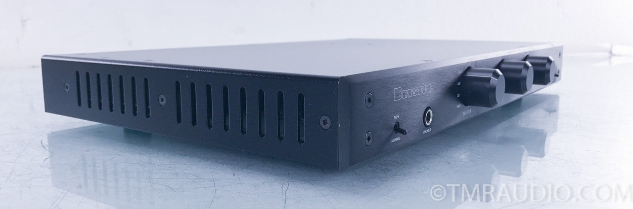Product: Bryston B-60 Stereo Integrated Amplifier